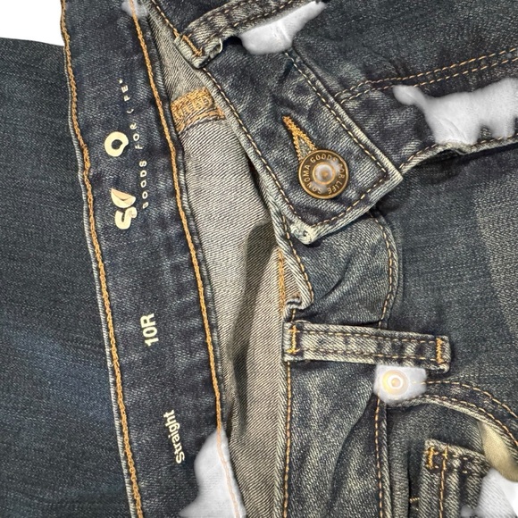 Classic Blue Women's Jeans - Picture 3 of 3